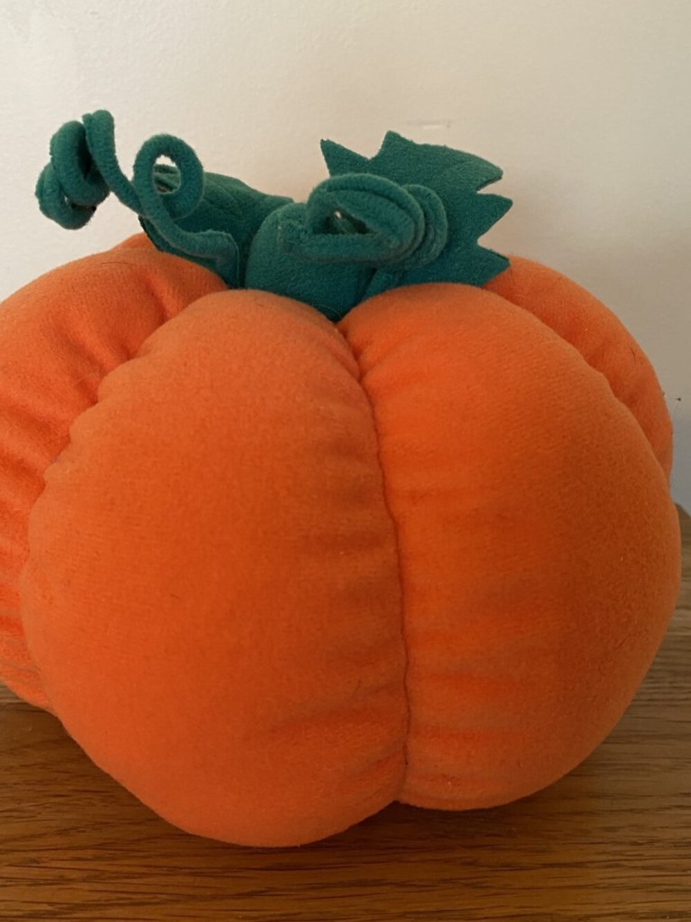 GUND Pumpkin Patch #88318 5 x 7 Stuffed Pumpkin